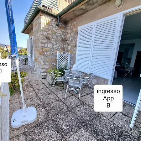 Appartamenti La Terrazza Sulle Ghiaie - Goelba Portoferraio Exterior photo