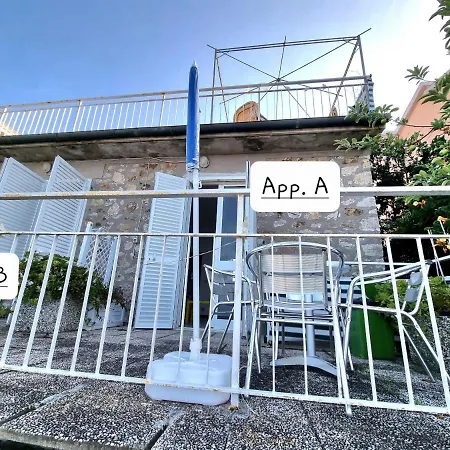 Appartamenti La Terrazza Sulle Ghiaie - Goelba Portoferraio Exterior photo