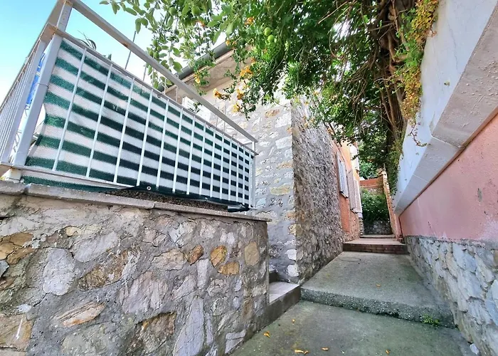 Appartamenti La Terrazza Sulle Ghiaie - Goelba