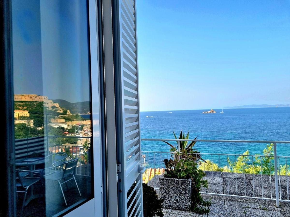 La Terrazza Sulle Ghiaie - Goelba