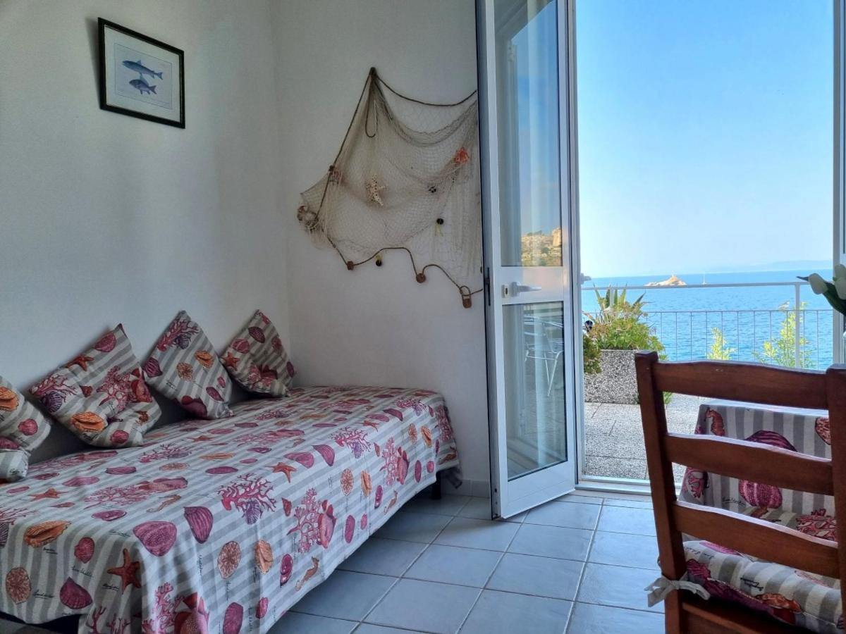 Apartment La Terrazza Sulle Ghiaie - Goelba Portoferraio